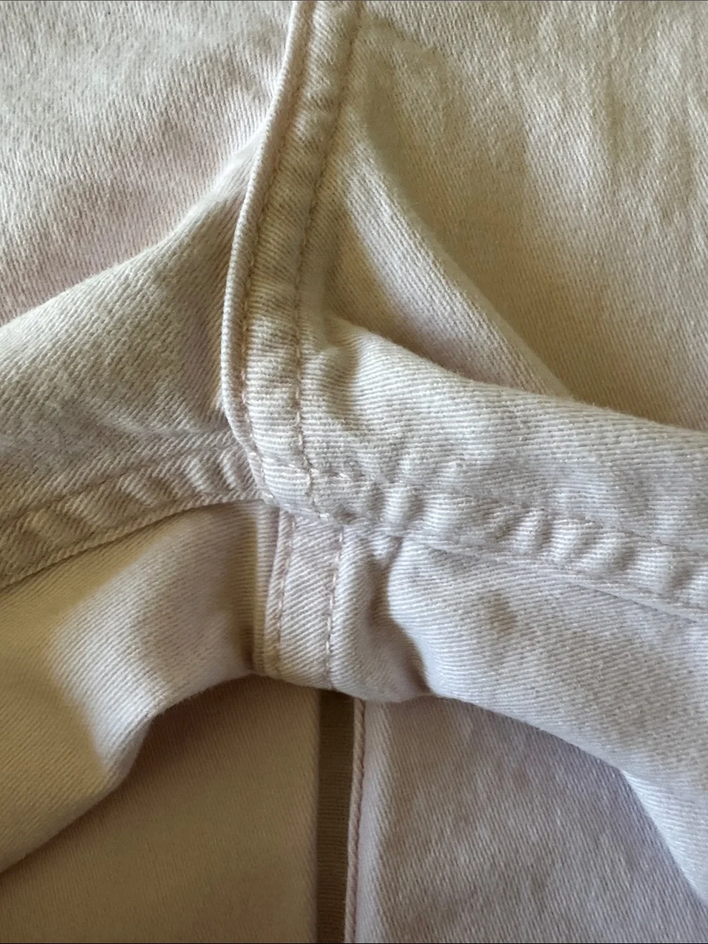 Abercrombie kids Girls Pale Pink Wide Leg Cargo Pants. Size 11/12 Long. Like new